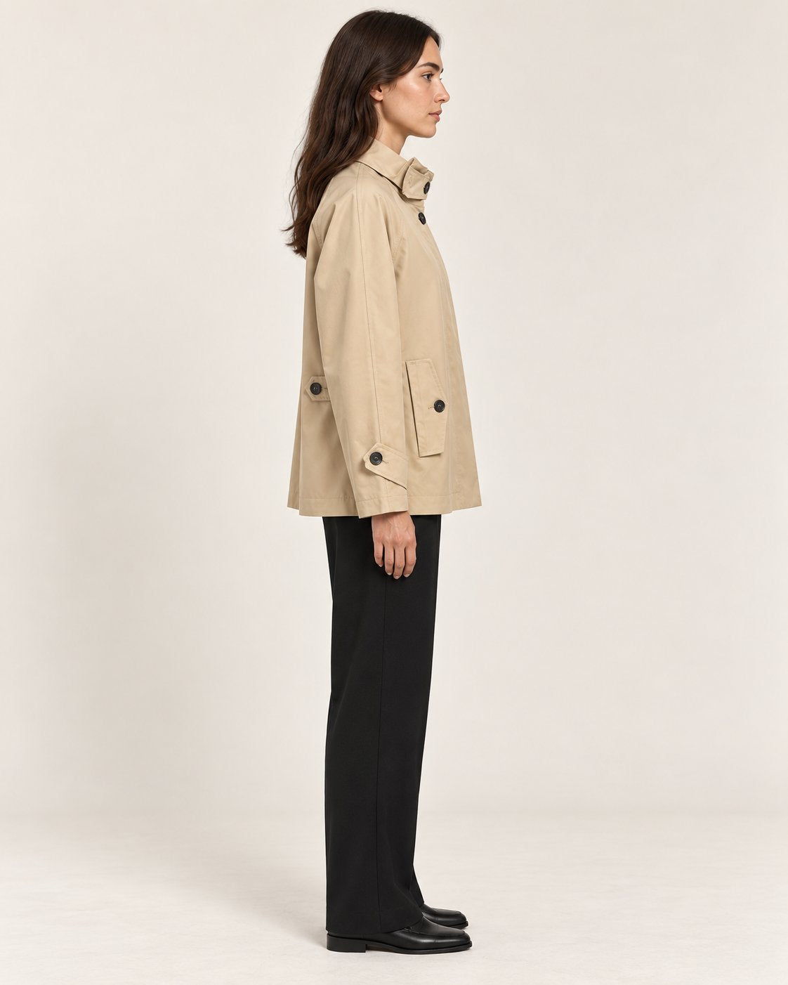Trench Corto con Collo Trasformabile