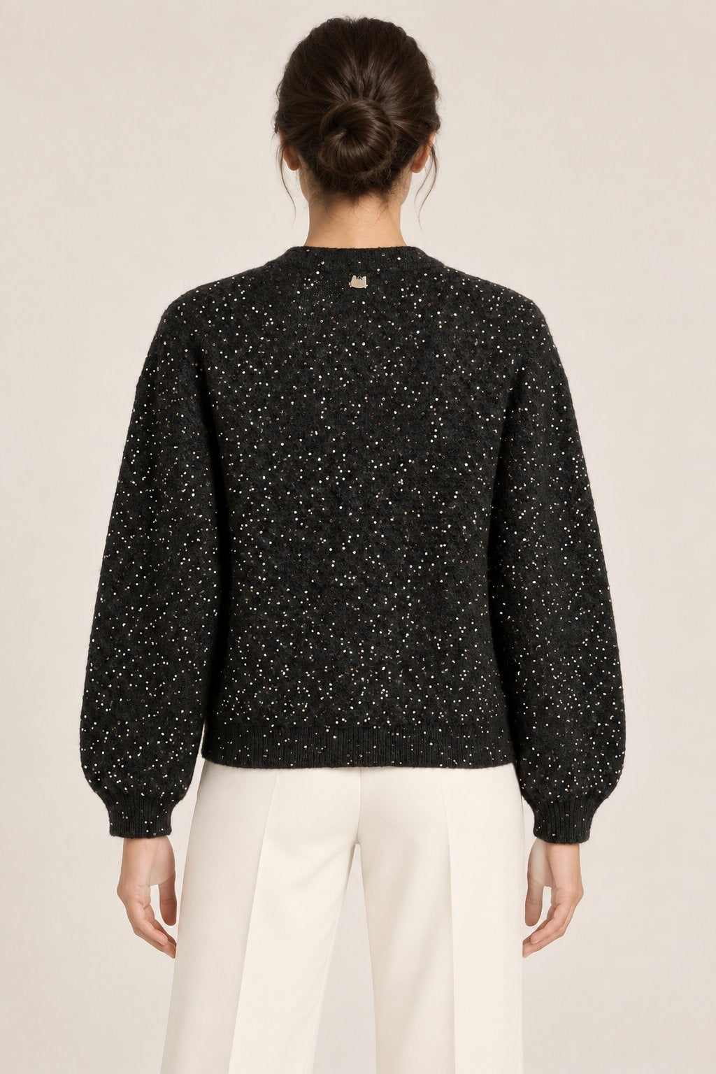 Cardigan nero con micro-paillettes