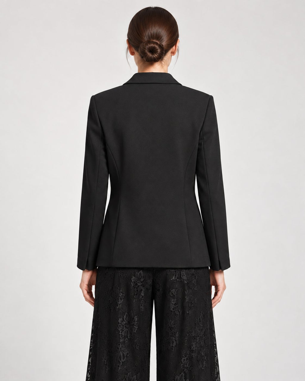 Blazer Monopetto con Pizzo Nero