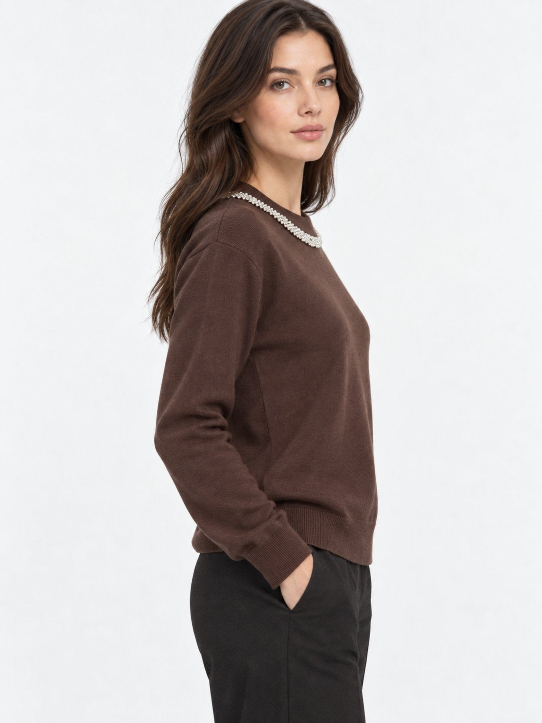 Maglia Girocollo con Dettaglio Gioiello