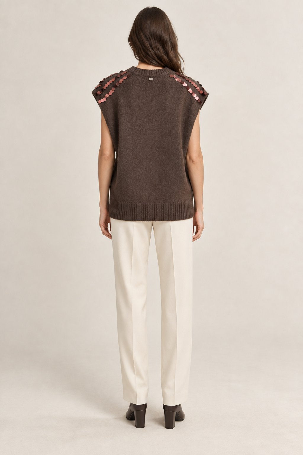 Gilet in maglia con paillettes e collo removibile