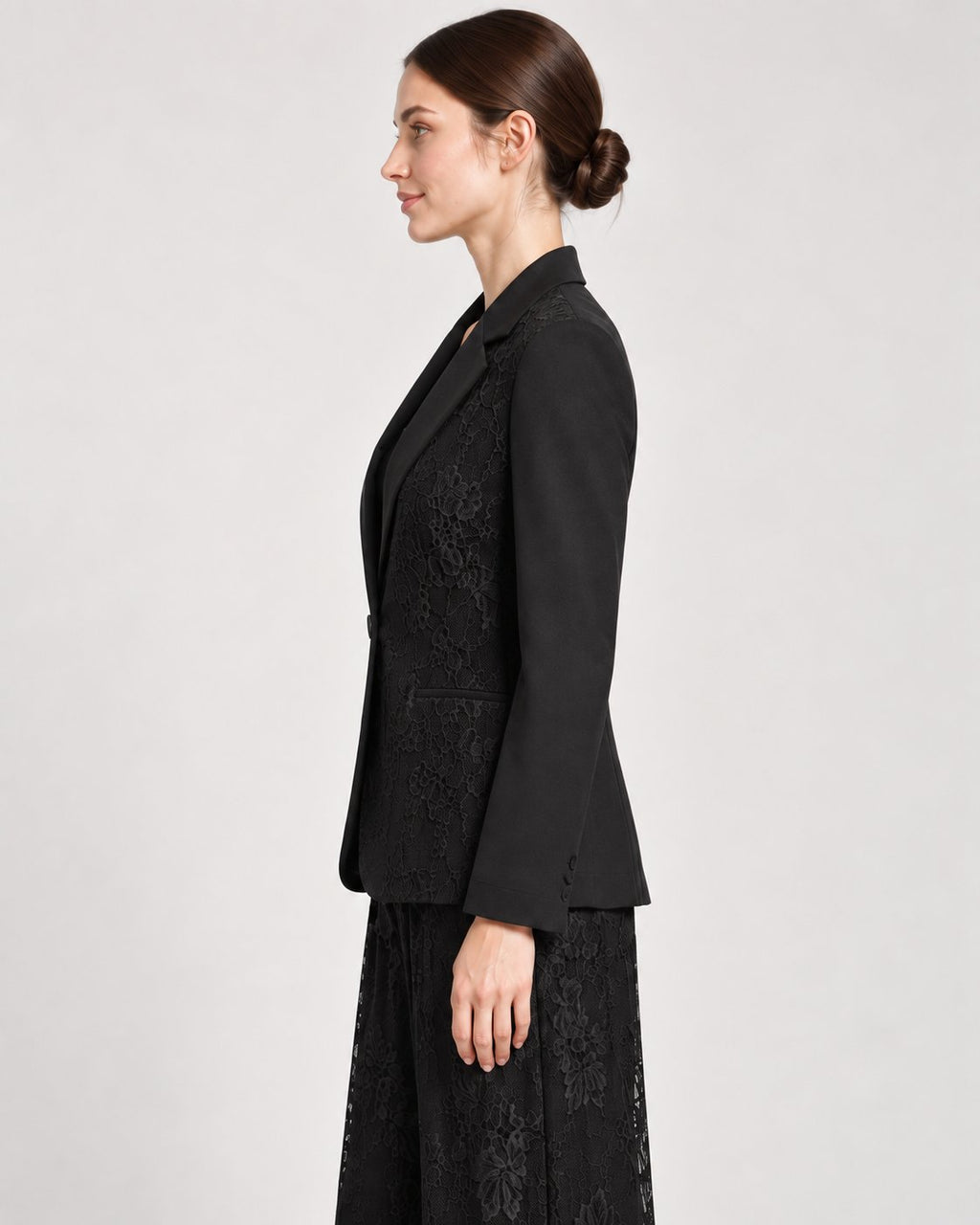 Blazer Monopetto con Pizzo Nero