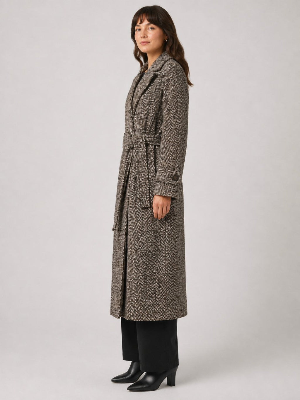 Cappotto lungo spigato