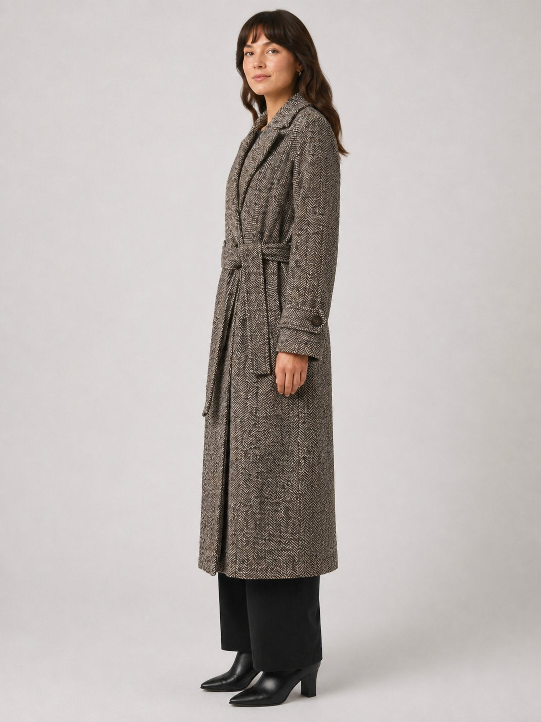 Cappotto lungo spigato