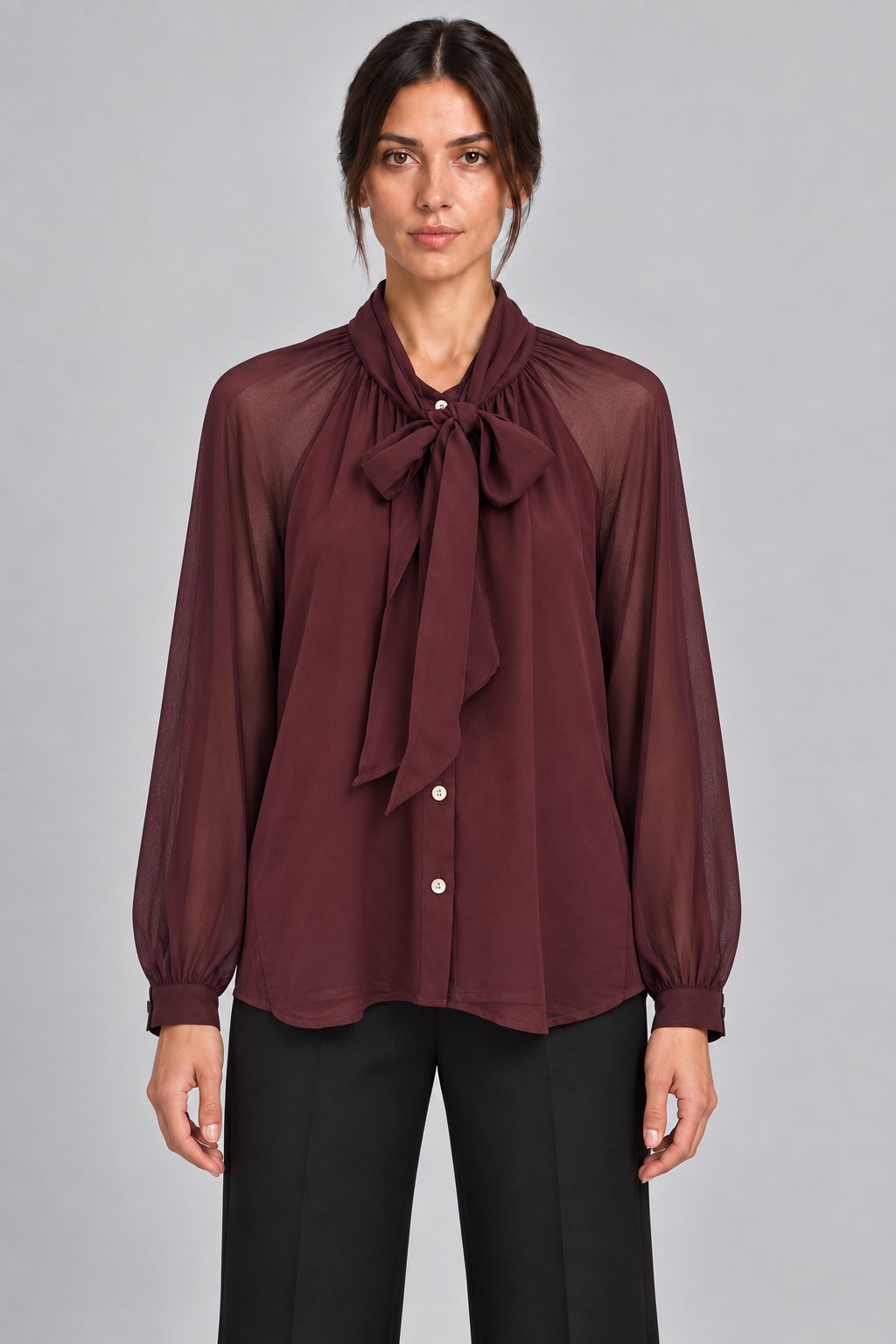 Blusa bordeaux con fiocco al collo