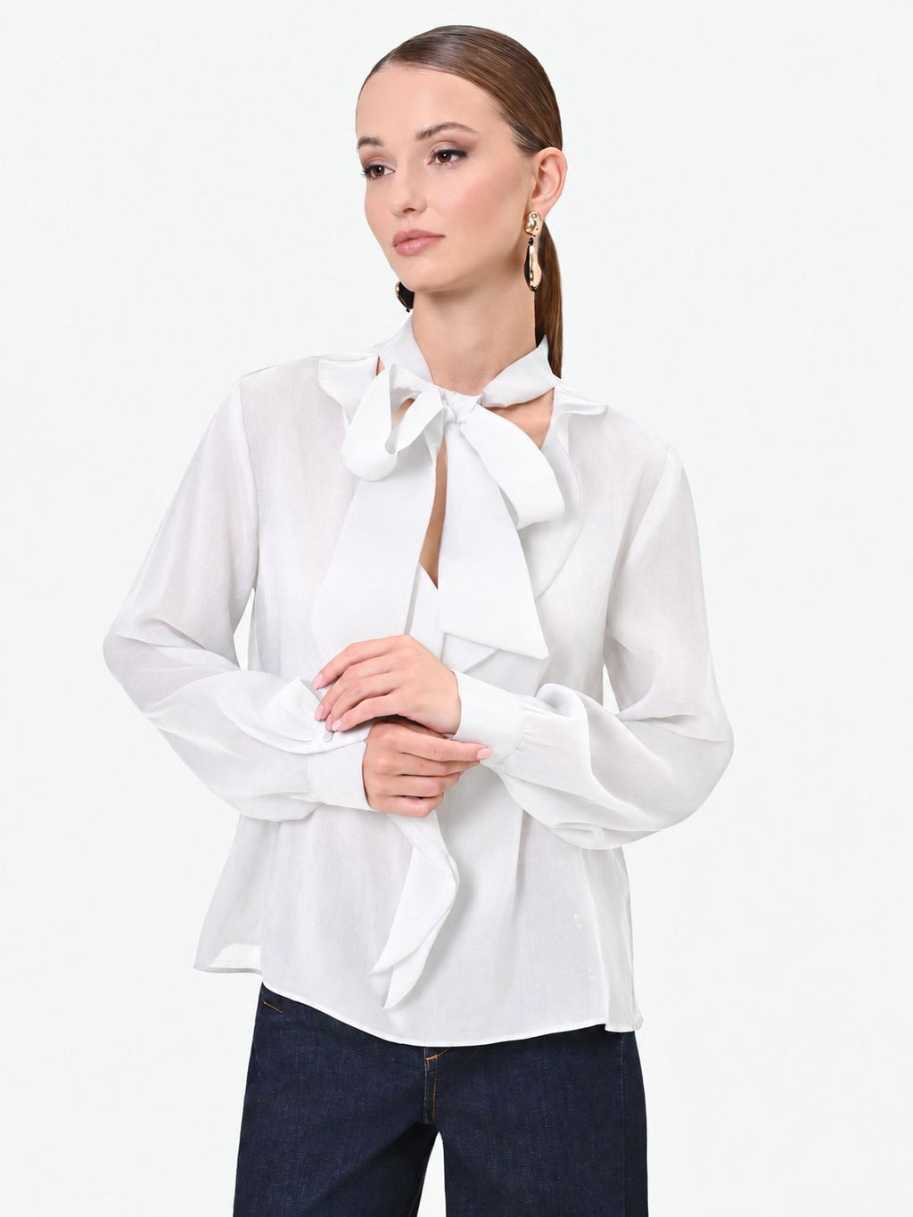Camicia Bianca con Fiocco e Ruches
