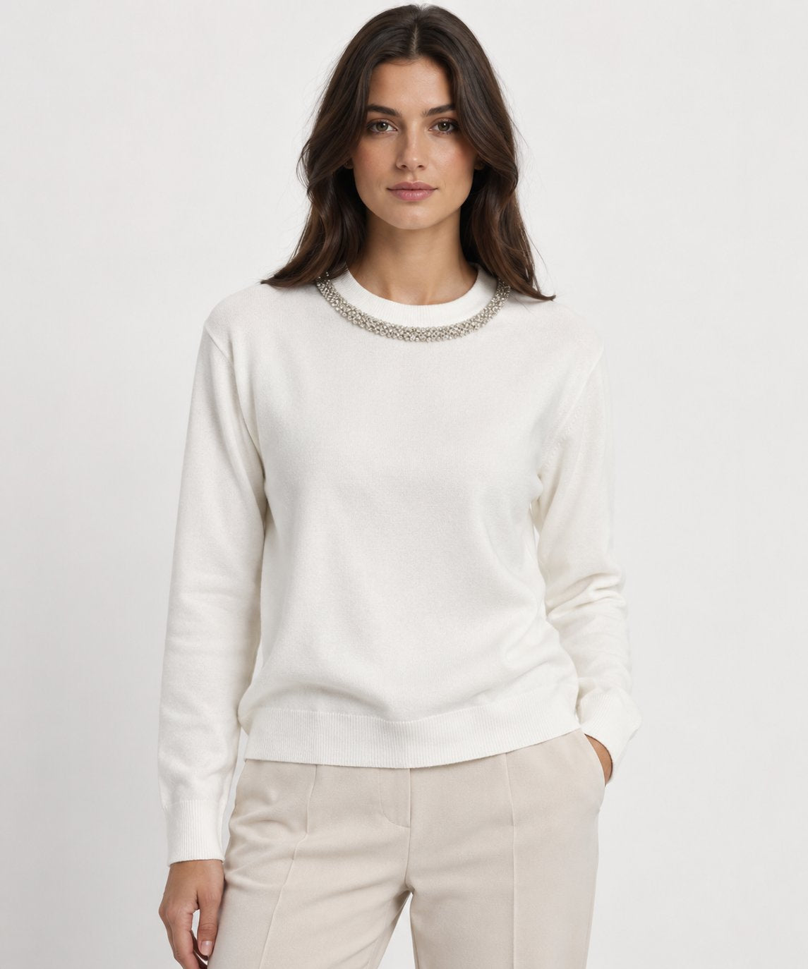 Maglia Girocollo con Dettaglio Gioiello