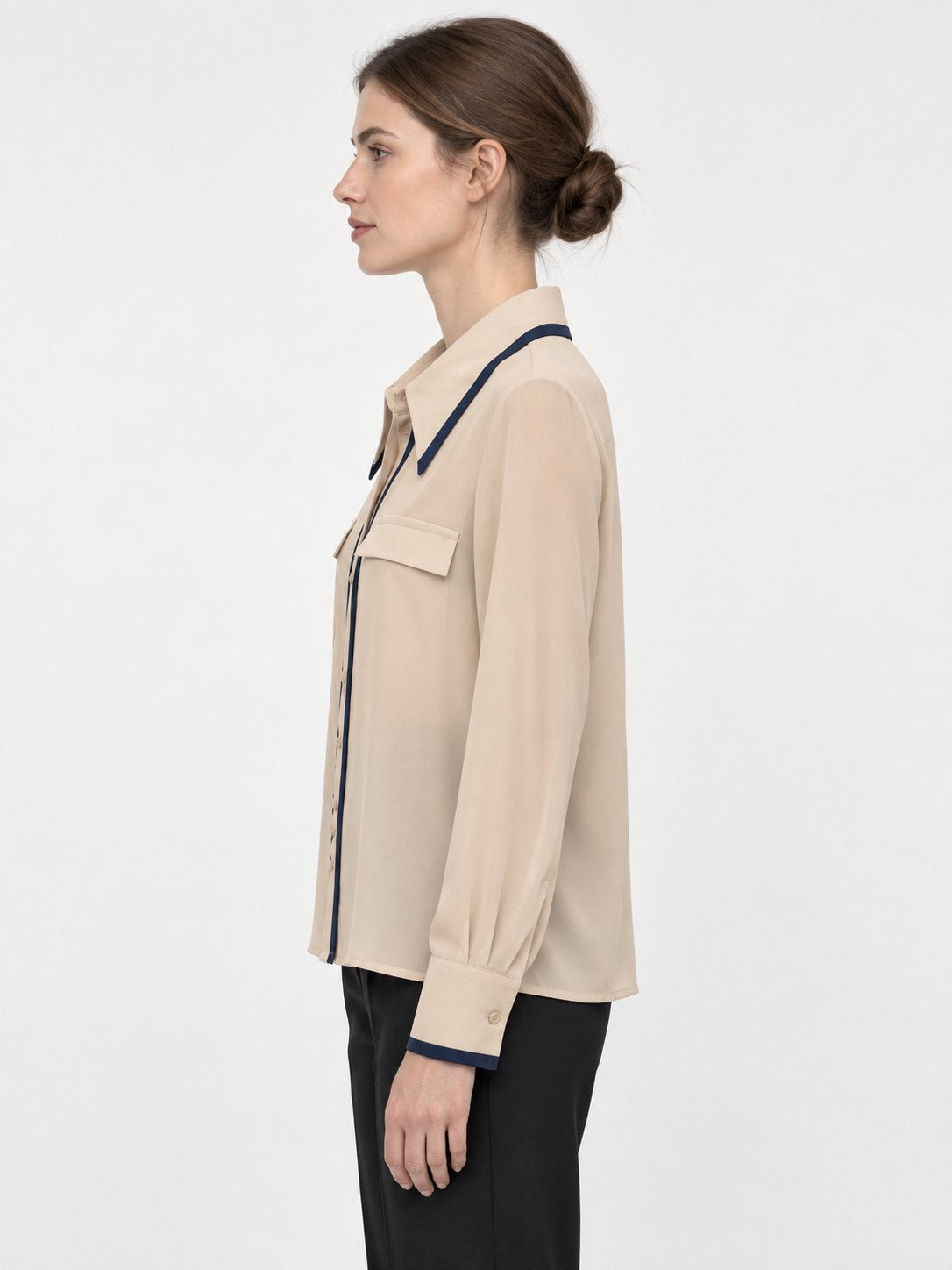 Camicia Fluida Avorio con Profili Navy