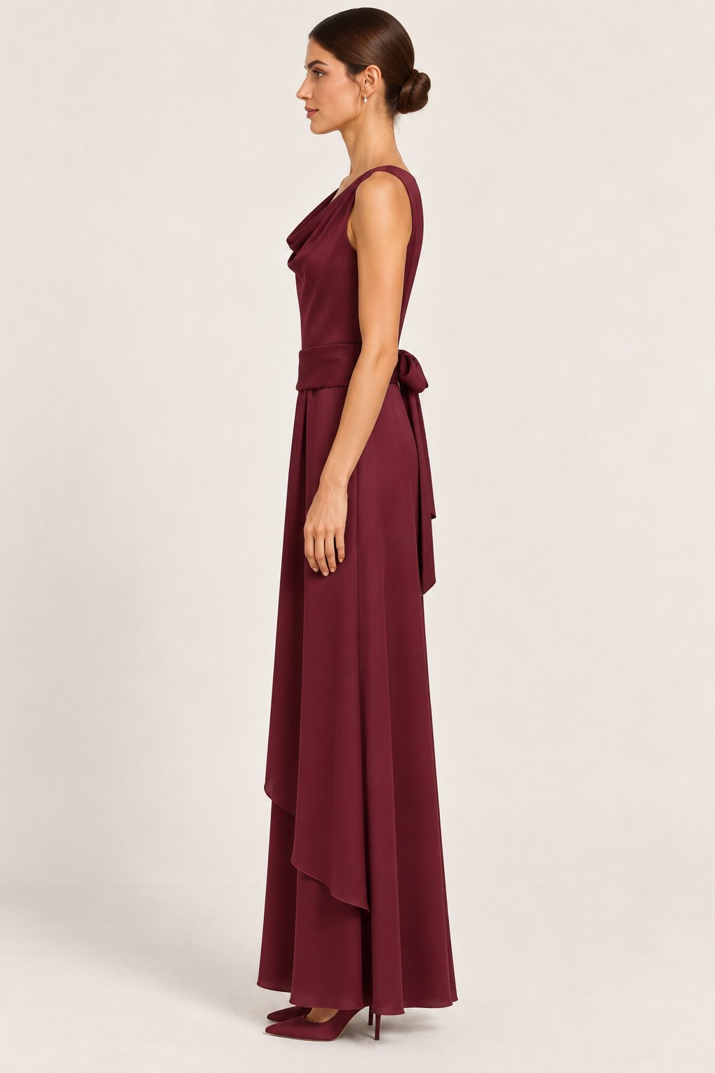 Abito lungo con scollo ad anello bordeaux