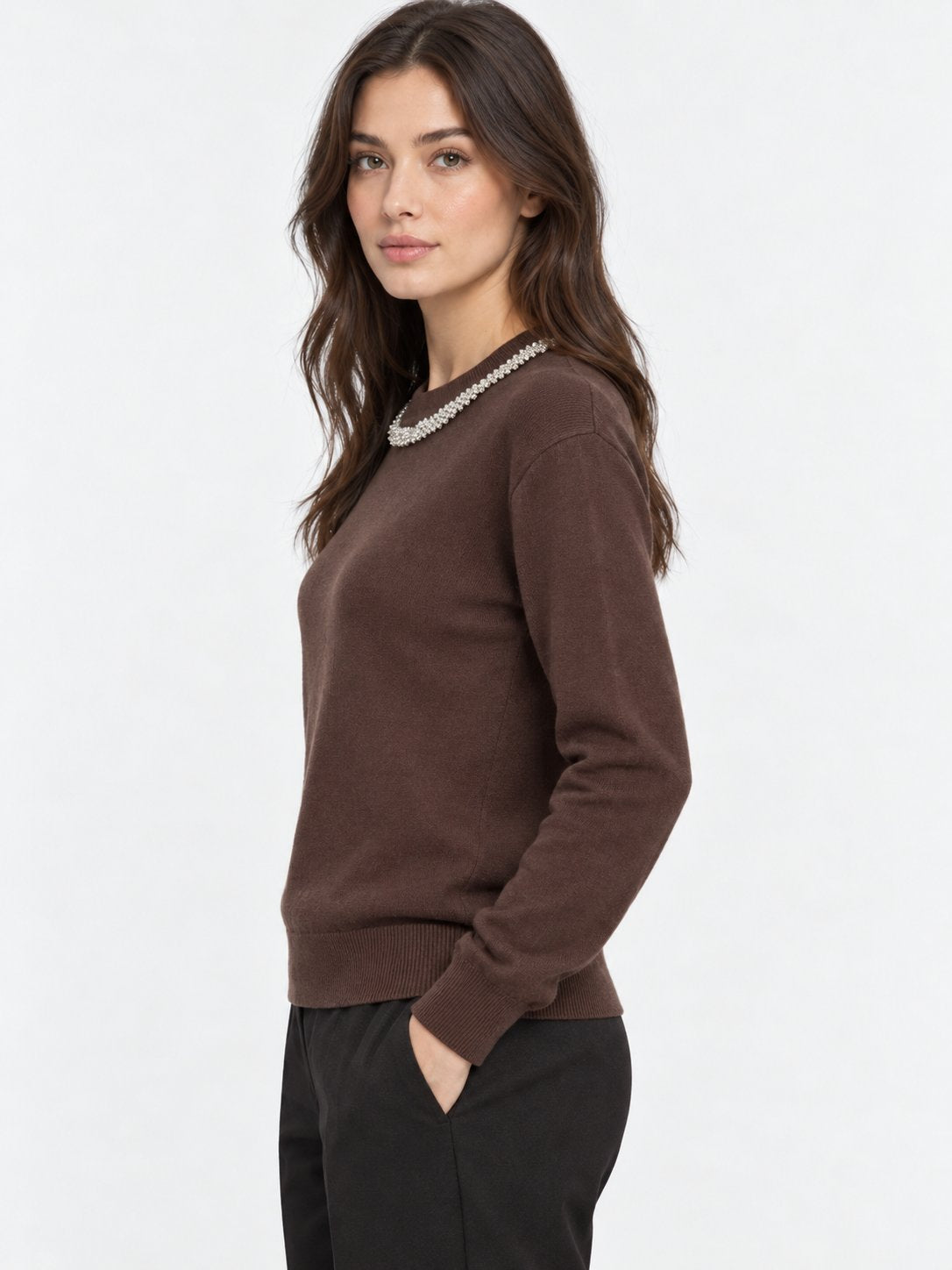 Maglia Girocollo con Dettaglio Gioiello