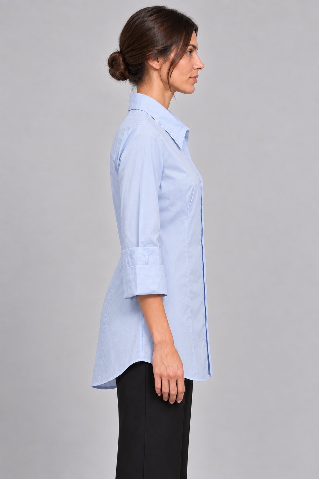 Camicia sagomata azzurro polvere